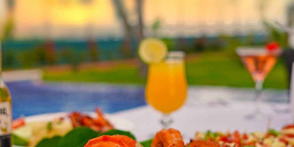 Photo by René Roa: https://www.pexels.com/photo/close-up-photo-of-a-dish-with-shrimps-12261099/