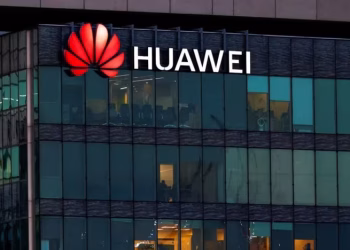 Taiwan Adds China’s Huawei, SMIC to Export Control List