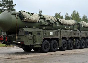 Russia’s Oreshnik Missile: A Powerful New Weapon in the Ukraine Conflict and Its Strategic Implications