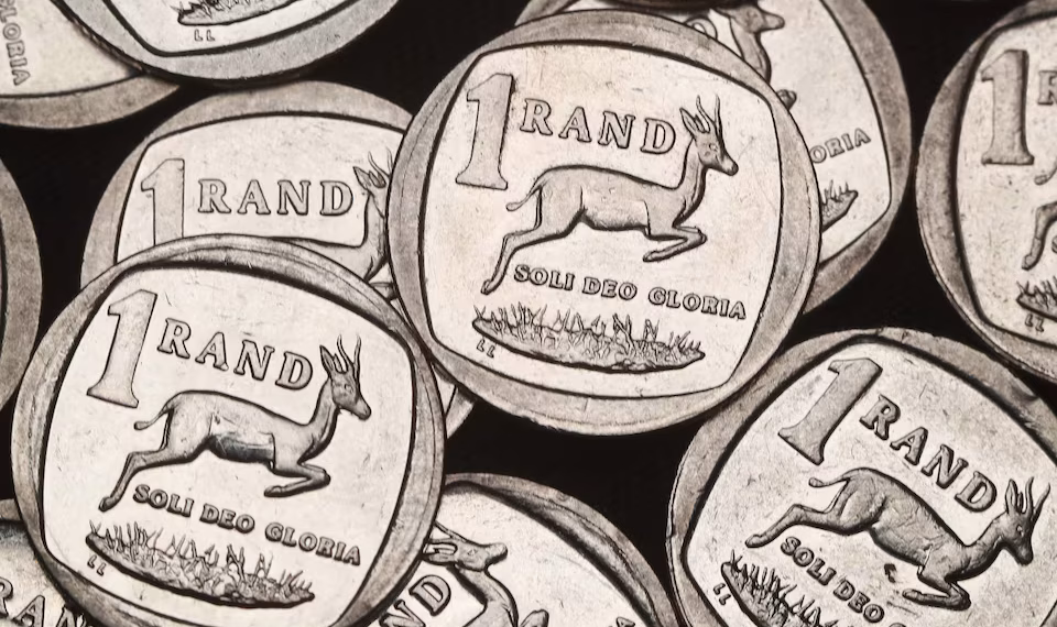 South African Rand coins are seen in this illustration picture taken October 28, 2020. REUTERS/Mike Hutchings/Illustration